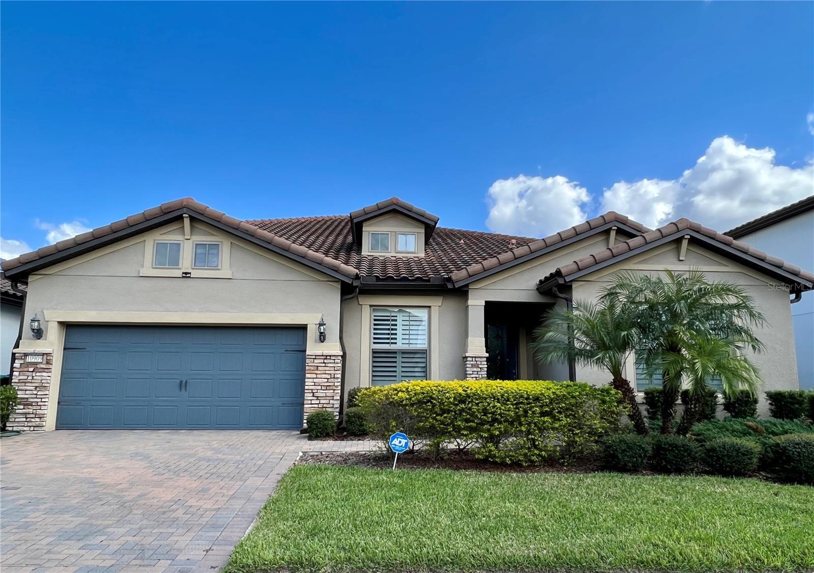 10909 LEMON LAKE, ORLANDO, Single Family Residence,  for sale, Natalie Amento, PA, Florida Realty Investments