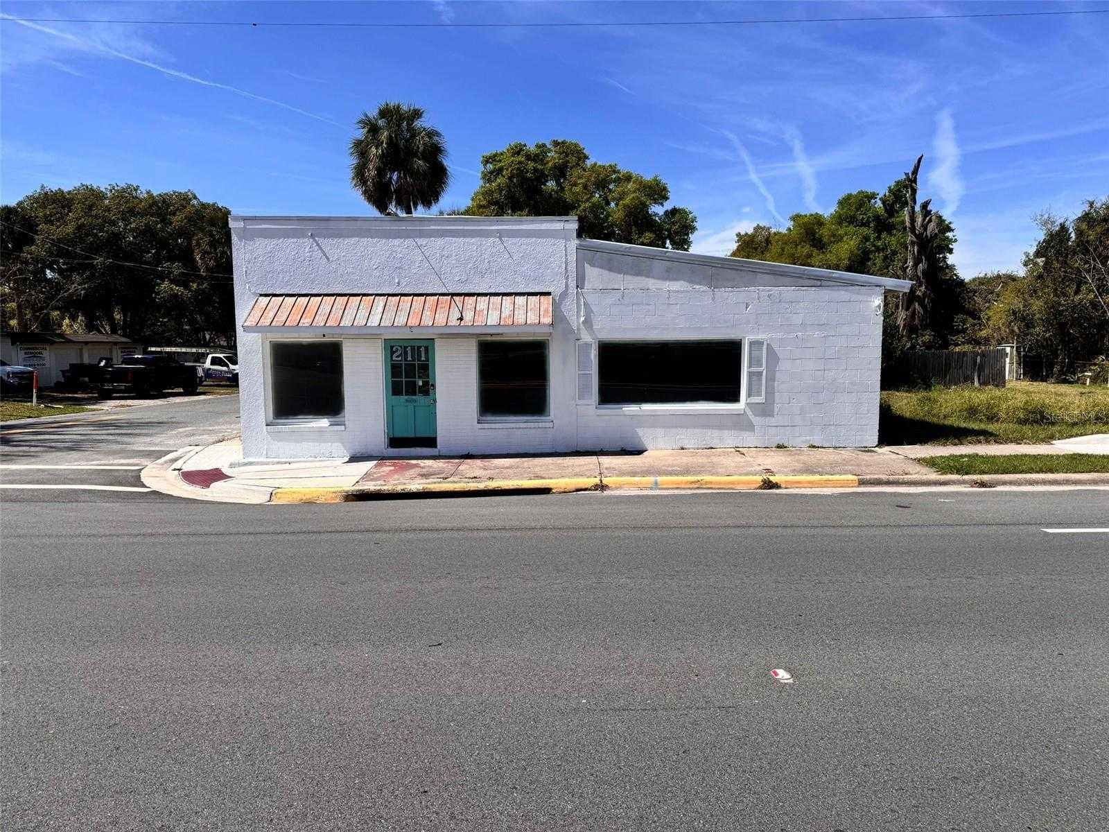 211 CENTRAL, UMATILLA, Business,  for sale, Natalie Amento, PA, Florida Realty Investments