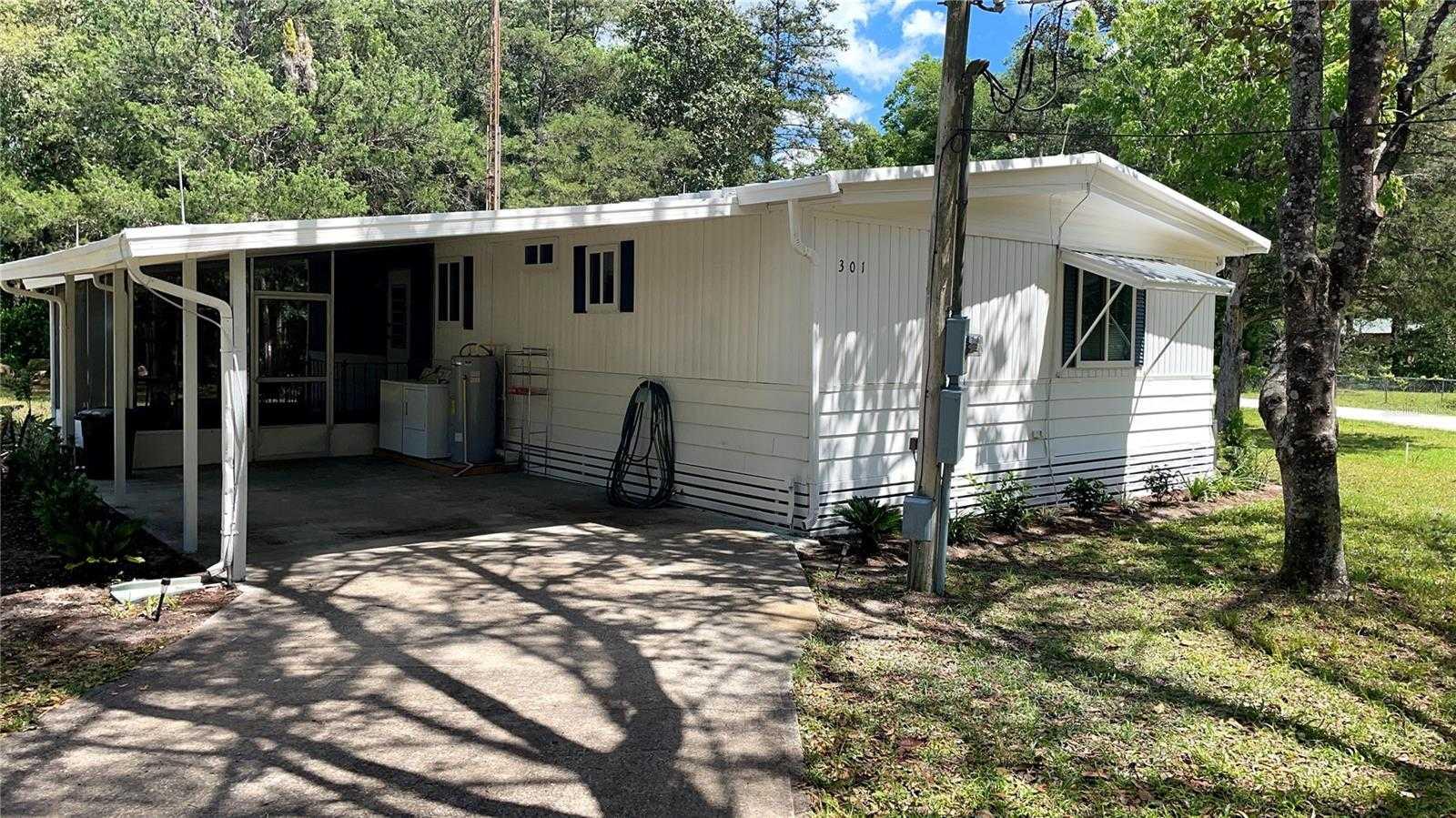 301 156TH, OCALA, Mobile Home - Pre 1976,  for sale, Natalie Amento, PA, Florida Realty Investments